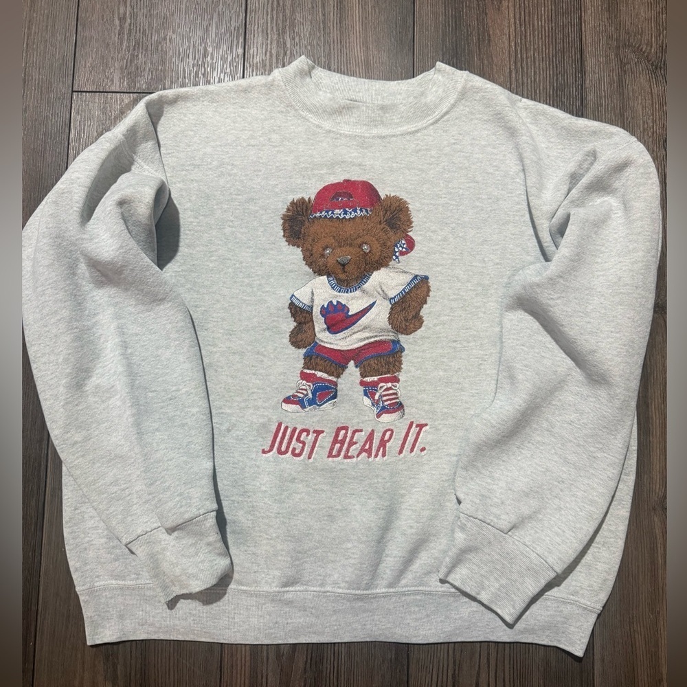 Vintage Just Bear It Sweatshirt 90s Teddy Graphic Fruit of the Loom USA Large